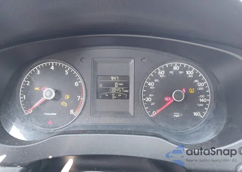 2014 Volkswagen Jetta 2.0L S z USA, uszkodzony, nr VIN 3VW1K7AJ5EM440974